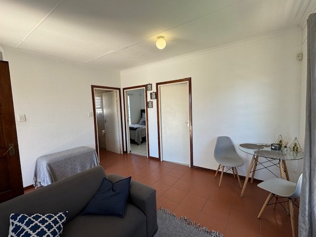 2 Bedroom Property for Sale in Parsonsvlei Eastern Cape